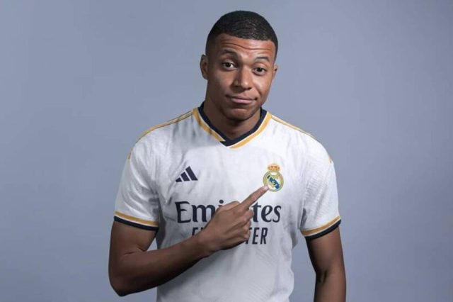 ريال مدريد يعلن عن تقديم صفقته الجديدة السبت المقبل بعد ضم مبابي