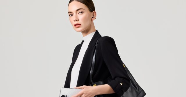 HUAWEI FreeClip with Rose Gold Finish and Smart Features Elevates Open-Ear Audio to New Heights
