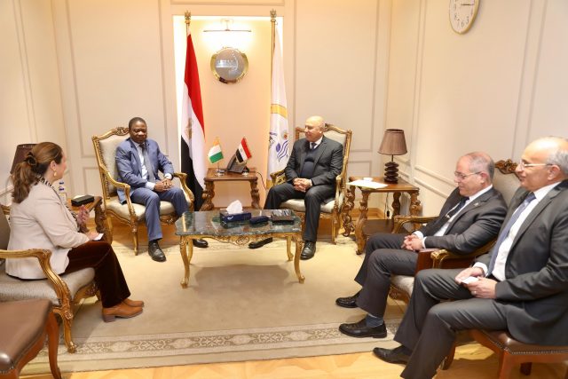 مصر وكوت ديفوار نحو انطلاقة جديدة للتعاون في الصناعة والنقل وتعزيز التبادل التجاري