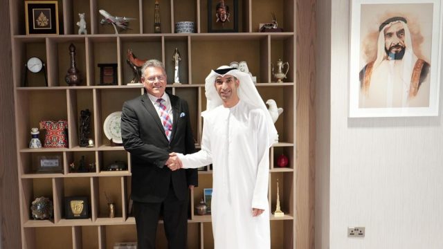 الإمارات والاتحاد الأوروبي يواصلان المفاوضات الرامية للتوصل إلى اتفاقية شراكة اقتصادية شاملة تعزز التدفقات التجارية والاستثمارية المتبادلة