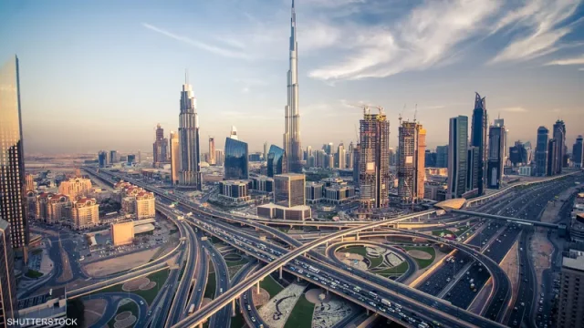 الاستثمار العقاري في الإمارات: فرص واعدة تتطلب رؤية استراتيجية ووعياً مدروساً