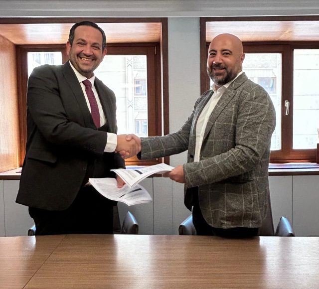 مجموعة التنمية الصناعية تعلن عن شراكة استراتيجية مع IWG لتوفير مساحات إدارية متنوعة داخل مجمعاتها الصناعية تحت علامة Regus مجموعة التنمية الصناعية تعلن عن شراكة استراتيجية مع IWG لتوفير مساحات إدارية متنوعة داخل مجمعاتها الصناعية تحت علامة Regus