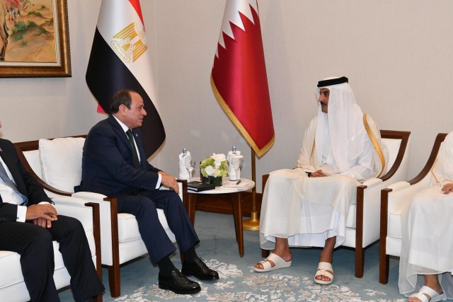 الرئيس عبد الفتاح السيسي يشارك في أعمال القمة العربية الإسلامية الطارئة في العاصمة القطرية الدوحة