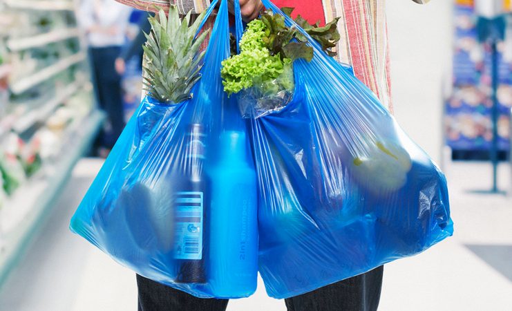 Oman plans to phase out plastic bags by 2027, but have they considered sustainable alternatives?‏