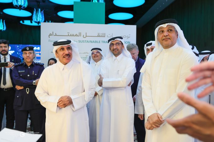 Minister Al-Sulaiti Inaugurates Autonomous e-Mobility Forum