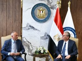وزير البترول يستقبل وفداً رفيع المستوى من شركة إيني الإيطالية لتعزيز التعاون في قطاع الطاقة