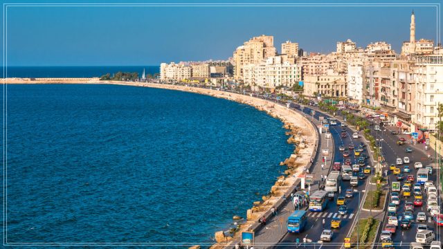 مدينة الاسكندرية طقس اليوم: أمطار ورياح مع انخفاض درجات الحرارة في القاهرة والإسكندرية
