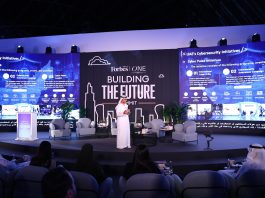 فوربس الشرق الأوسط تختتم قمة بناء المستقبل في أبوظبي مؤكدة أهمية تكامل الابتكار، التصميم، والتكنولوجيا في بناء المدن الذكية